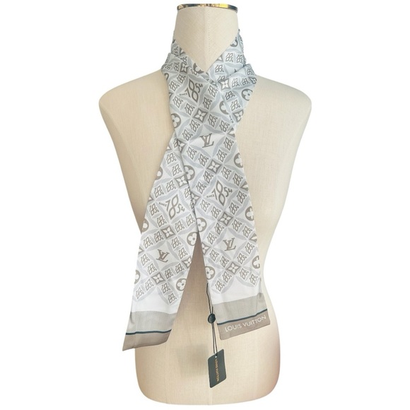 NWT LOUIS VUITTON Classic OliveWhite Gray LV logo100% Silk Bandeau Scarf 3”x46” - Picture 2 of 7